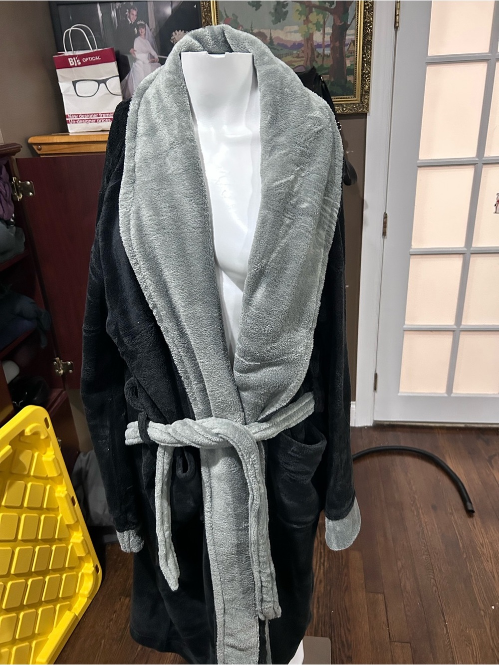 Plush Two-Tone Shawl Collar Women's Coat - Black and Light Gray